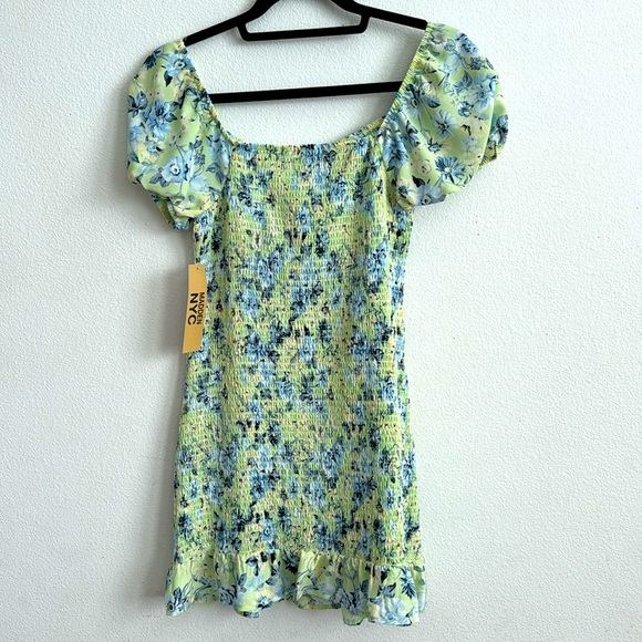 MADDEN NYC NWT green floral smocked dress - Picture 5 of 6